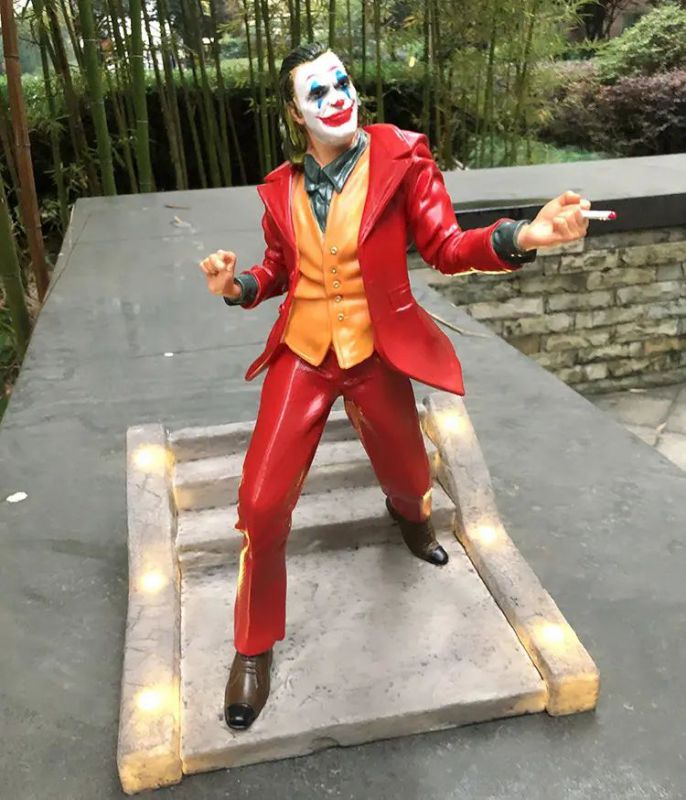 商业街小丑雕塑 售楼处雕塑 民俗摆件 商业街小丑雕塑 售楼处雕塑 民俗摆件