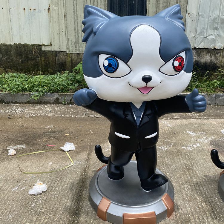 喷漆黑猫警长雕塑 中式村口卡通雕塑 草地雕塑 喷漆黑猫警长雕塑 中式村口卡通雕塑 草地雕塑