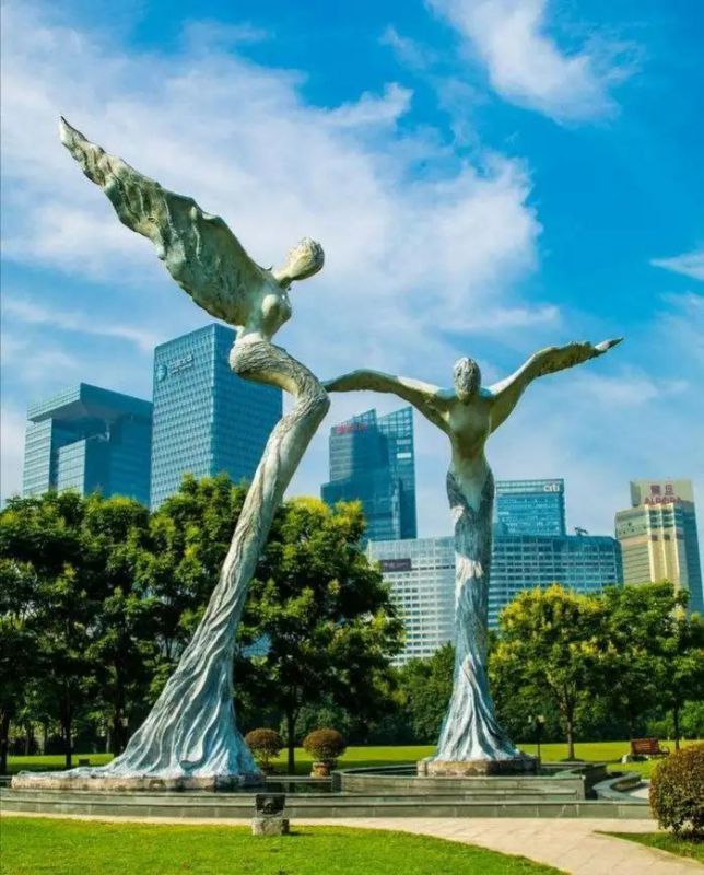 庭院飞人雕塑 城市彩绘雕塑 卡通小品 庭院飞人雕塑 城市彩绘雕塑 卡通小品