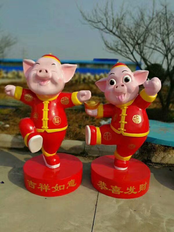 创意小猪佩奇雕塑 步行街店门口雕塑 卡通小品 创意小猪佩奇雕塑 步行街店门口雕塑 卡通小品